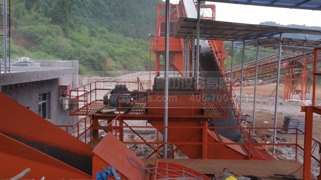 ���l(xi��ng)�����н��r(sh��)�a(ch��n)300���˗lʯ��ʯ���a(ch��n)���F(xi��n)��(ch��ng)֮һ