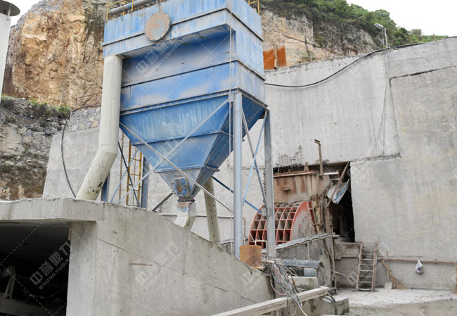 �o�����a�C��