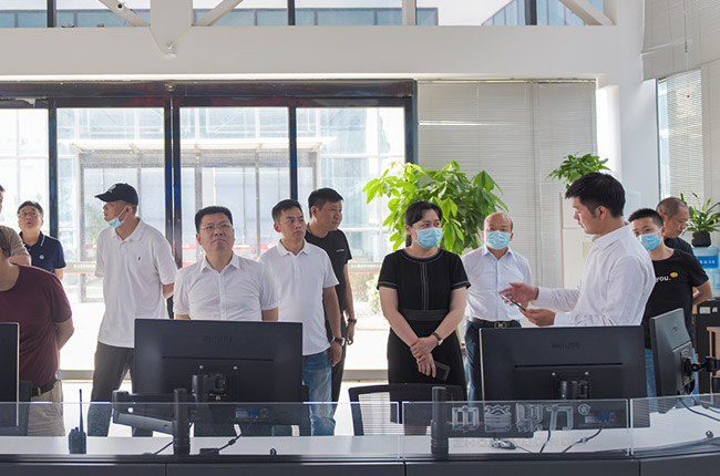 �˽��{��h���ǻۏS�^�пز���ϵ�y